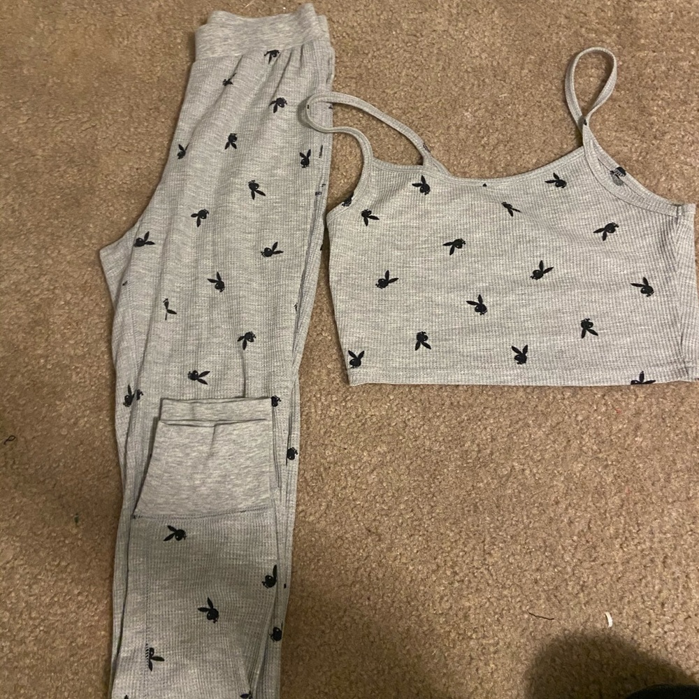 playboy pj set NO TRADES